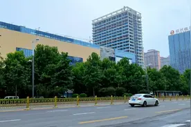安阳61路公交，中华路县电厂路口站至火车站街拍视频封面