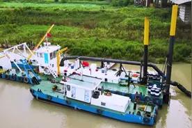 又一台挖河“神器”现身合肥贸易港，引江济淮大运河建设提速…视频封面