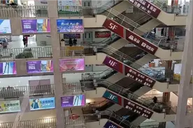 河北白沟服装批发城，衣服好看又便宜，好多都是给网红直播供货的