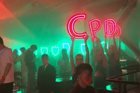 你知道在酒吧CPDD是啥意思吗？各位迪友们普及一下知识视频封面