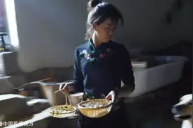 《探秘中国民间良方》酒燃野蜂巢治牙疼（2）～很灵的民间验方。