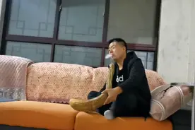 半夜找不到烟了，媳妇让吸大丝瓜。视频封面