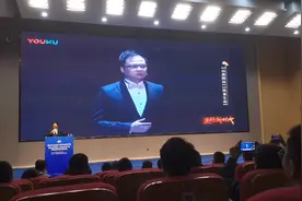 陕西龙岗中学2021年高考清北26人👍，校长高翔拔尖创新人才报告会视频封面
