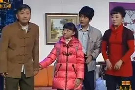 豫剧小品《鹩哥的秘密》杨国民孔莹崔文华李亚楠，哭笑不得视频封面