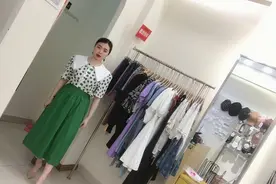 身高刚好150cm，身高上没有什么优势那就在穿衣打扮上有特色一点