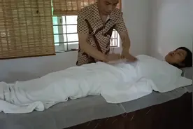 拍打腹部调理的好处视频封面
