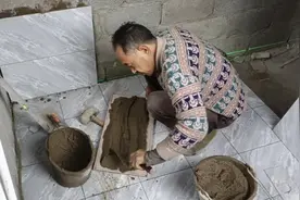 大家快来看如何贴墙砖，很多人怎么都学不会，现场教学示范一下视频封面