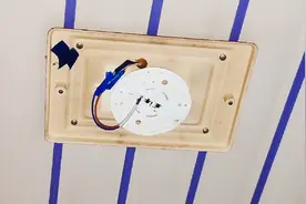 家里的吸顶灯坏了，千万别急着买新的，教你一招，修好其实很简单视频封面