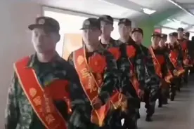 我的梦想就是参军视频封面