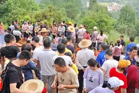 钟氏祭祖位置、广西北流市六麻镇里凤村土名里埇视频封面