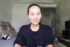 丈母娘到龙虾店里打工几个月，女儿女婿给发工资了吗?视频封面