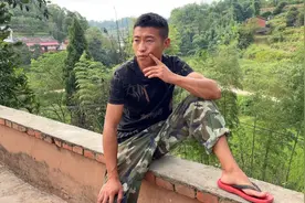 正好青豆出来，烧一盘肉质鲜嫩的客猫儿，下饭是相当的梭抖😄