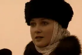 保尔遇见初恋冬妮娅，两人已形同陌路