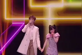 陈立农赖美云“最萌身高差”视频封面