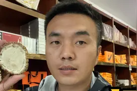 给一位女粉丝买鹿角帽，打完粉居然越来越多没有损耗，咋回事儿