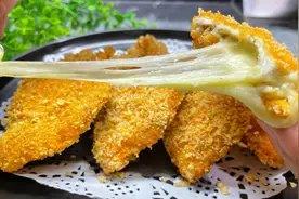 里脊肉这样做实在是太香了，上桌孩子立马流口水，简单营养又低脂视频封面