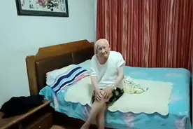 听老爸半夜12点讲梦视频封面