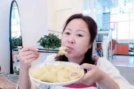 东北粘豆包别老蒸这吃了.这样煎出来保证你吃了这顿想那顿…视频封面