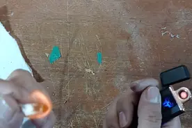 拆解电子打火机工作原理视频封面