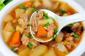 牛肉炖萝卜最简单的做法，只用三种调料汤鲜味浓，清淡爽口又营养