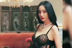 幂幂新年维密代言广告片集结出炉，这身材也太棒了吧，我酸了视频封面