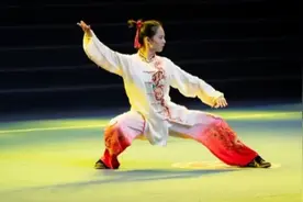 人过六十是坚持练太极拳好还是静止养生为好视频封面