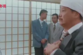 彭丹，“魔鬼身材”身高1.69米，三围分别是36、24、36视频封面