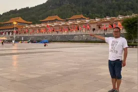 发生在江西赣州的真人真事，小伙发现全国最大宗祠群，有你姓氏吗视频封面