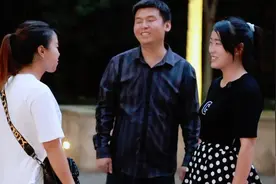 每个人在最困难的时候,能够帮你一把的人才是真正的朋友视频封面