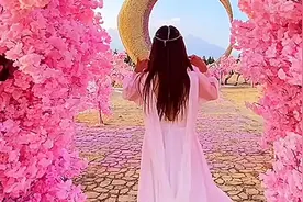 聆听音乐，韩国歌曲。非常好听。