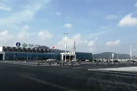 苏锡常高速太湖服务区