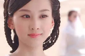 好美的一张脸，好狠的一颗心，清纯和狠毒并存！视频封面