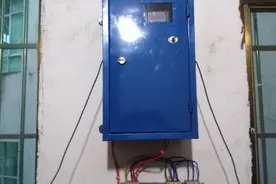 自制单相电220V转三相电380V系统控制3台机器（铣床车床砂轮机）