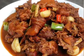 厨师长教你红烧鸡块的正确做法，步骤详细，鲜香不柴下酒又下饭视频封面