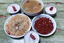 小姨领结婚证了，正式步入婚姻生活，制作的晚餐都是谢先生爱吃的视频封面