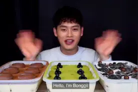 韩国小哥吃三个提拉米苏蛋糕🍰视频封面