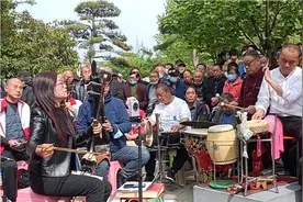 河南东方戏曲艺术团公益演出节目《开幕曲》司鼓范东方板胡董小果视频封面