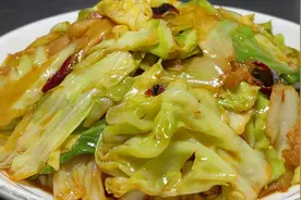 厨师长教你醋溜包菜的家常做法，步骤详细，爽脆开胃下酒又下饭