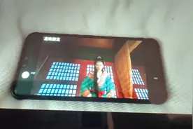 九大爆笑挠脚心视频封面