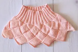 成人款假领编织，不规则方块花