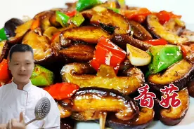 香菇无论怎样炒都不要直接焯水，酒店大厨教你1招，上桌抢光光视频封面