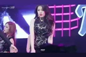 这个美女不太好看，旁边的比她漂亮多了视频封面