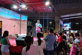 实拍广州新塘金海岸城市广场流动舞台视频封面