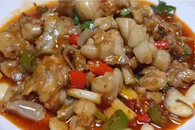 红烧牛蛙的家常做法，嫩滑爽口，做法简单