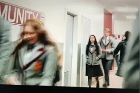 一脸震惊，视频封面