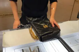 哇哦，香奈儿专柜包装好有仪式感～视频封面