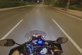 摩友在深圳的骑行环境还算宽容吧，证照齐全骑行深圳试试运气视频封面