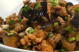 这才是肉沫茄子好吃的家常做法，不用过油，鲜香入味，好吃又下饭视频封面