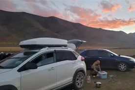 夜宿那曲比如县恰则乡河边，一路风尘奔赴萨普神山，河边风景美哉视频封面