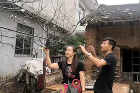 听隔壁老王讲解10月樱桃开🌸视频封面